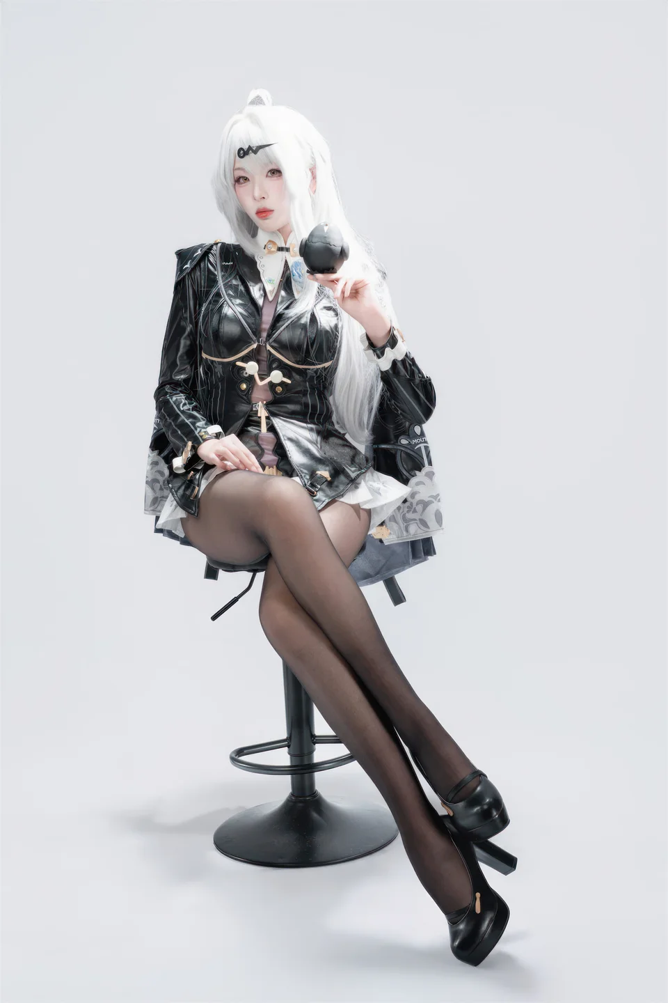 轩萧学姐_No_081_绝区零·仪玄_墨形影踪_100P_378MB tg@simisebaisi 【丝足阁】049.webp